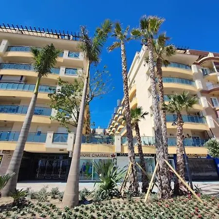 아파트 1st Line Of The Beach, La Rada Beach! Ac,wifi,terrace, Private Parking *