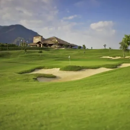 1st Line Of The Beach, La Rada Beach! Ac,wifi,terrace, Private Parking