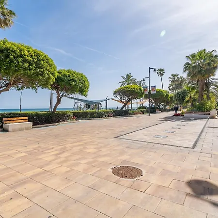 1st Line Of The Beach, La Rada Beach! Ac,wifi,terrace, Private Parking *