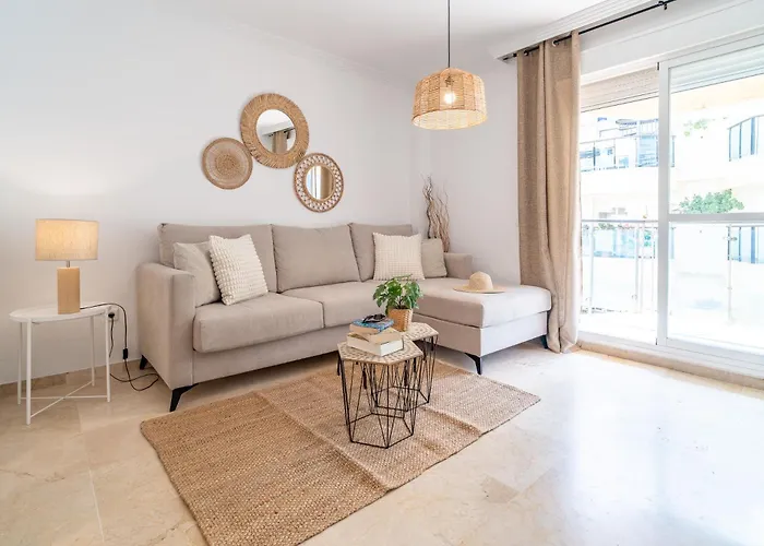 2-bedroom Beachside With Private Parking, Centre * Estepona